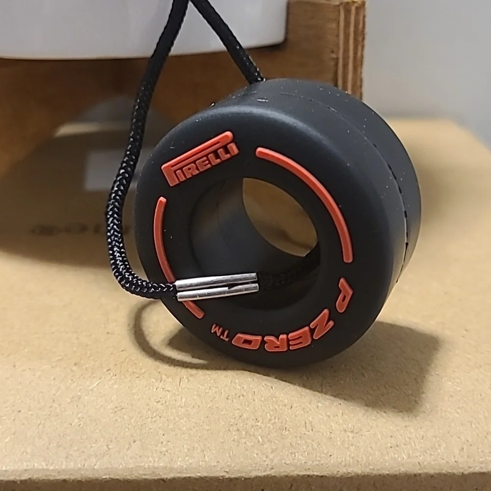 Unbranded Tire Swing‎ Keychain Red Trim/Black Tire Unisex NWOT Auto Office Fun